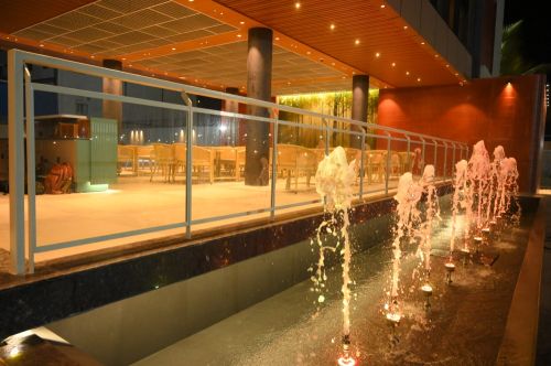 hotelgoldenpark.com Photos