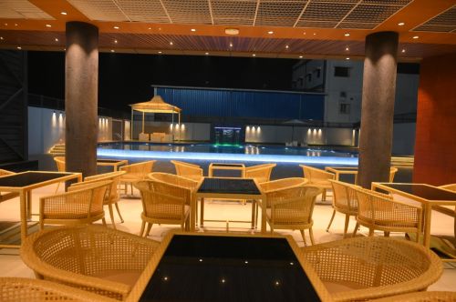 hotelgoldenpark.com Photos